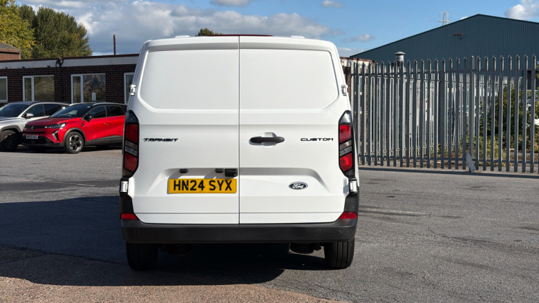 Ford Transit Custom 300 L2 Diesel Fwd 2.0 EcoBlue 110ps H1 Van Leader